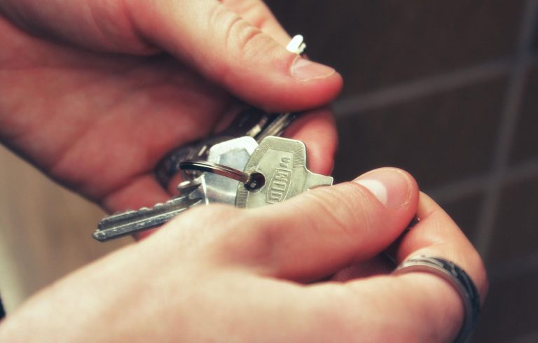 What is the Universal Credit maximum rent landlords agents property118.com