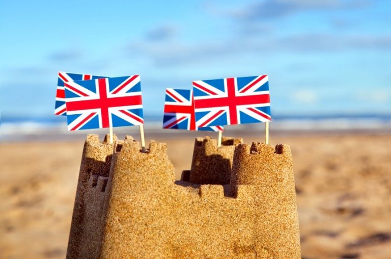 landlord news u holiday let deals property118.com