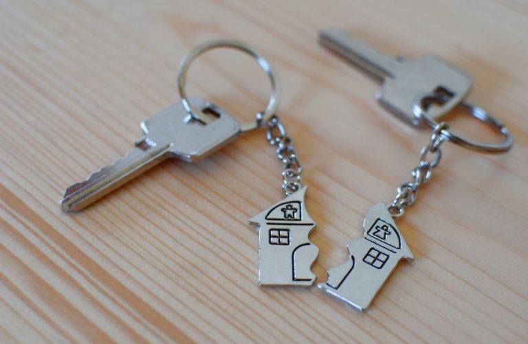 landlord question uk divorce BTL transfer property118.com