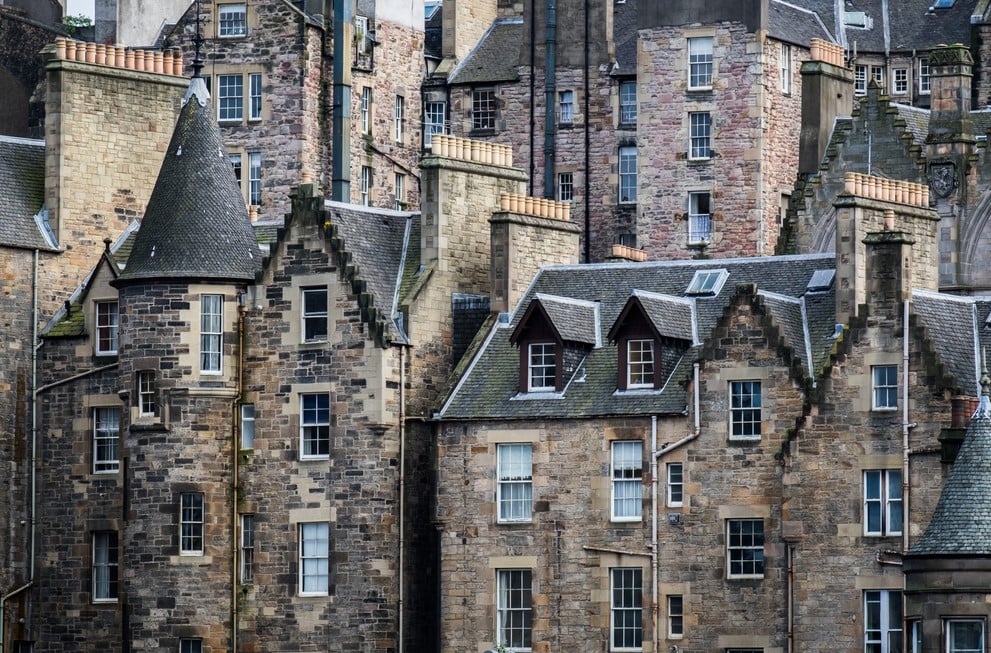 Scottish emergency legislation for rent freeze passed