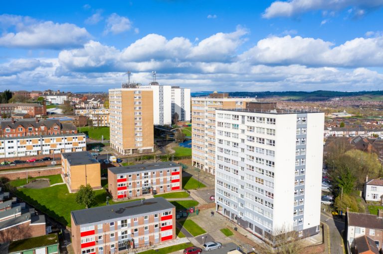 Blocks of social housing tenants cash grant property118.com