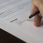 signing a tenancy agreement sales contract landlords tenants property118.com