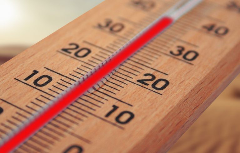 Pic of thermometer after heater left on in a rented house property118.com