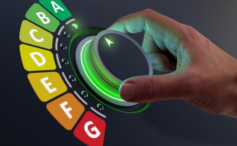 Pic of EPC dial being moved landlord property118.com