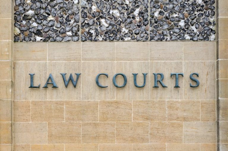 pic of law courts uk sigh landlord s21 eviction tenant property118.com