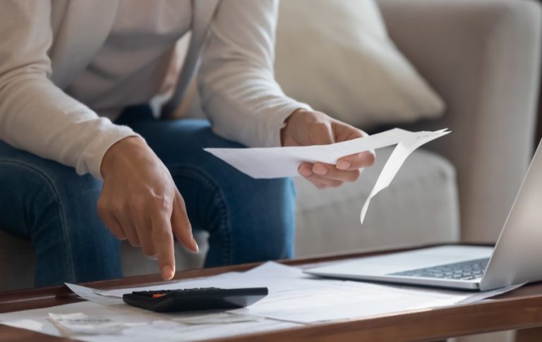 Landlord working out service charge demands property118