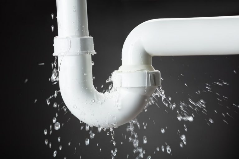 Pic of leaking pipe landlord leasehold issues insurance property118