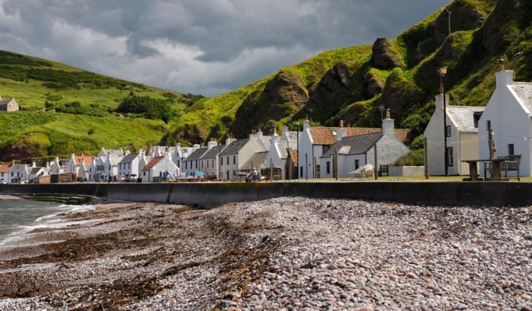 Pic of holiday lets in Scotland HMRC rules property118