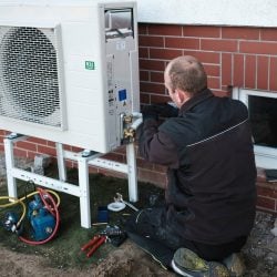 Heat pump supplier criticises heat pump efficiency