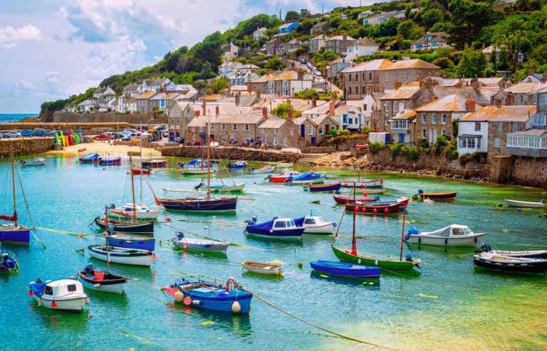 pic of cornish village for landlord holiday lets property118