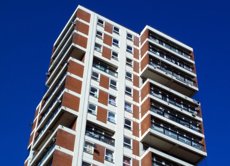 pic of a block of flats