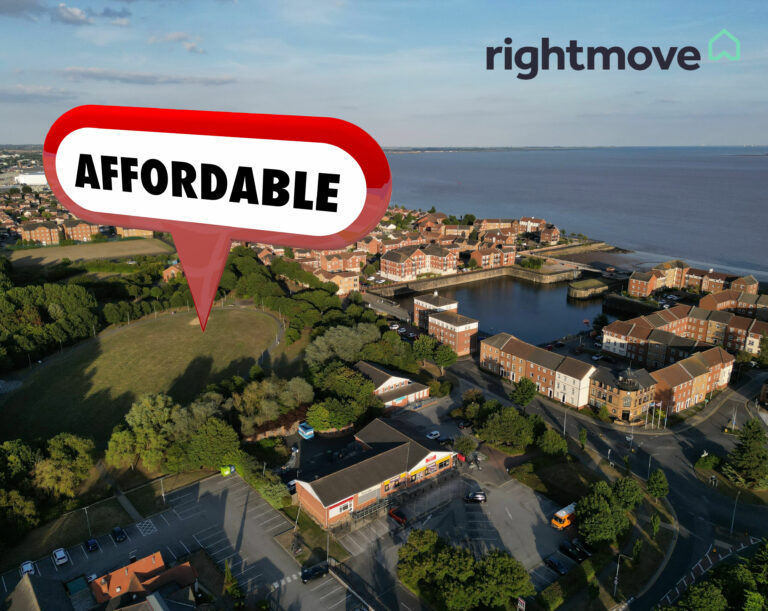 Aerial view of Hull with “Affordable” marker highlighting rental prices
