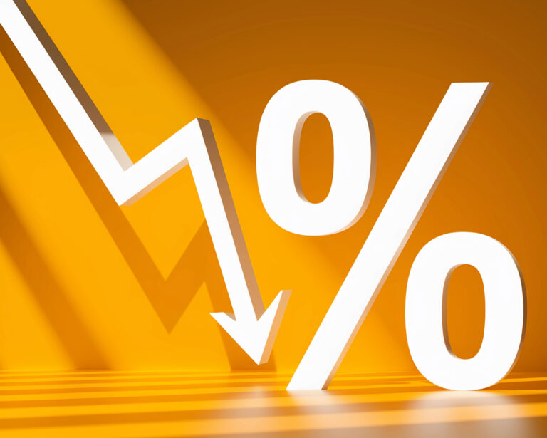 Falling interest rate arrow symbolising lower BTL mortgage rates for UK landlords