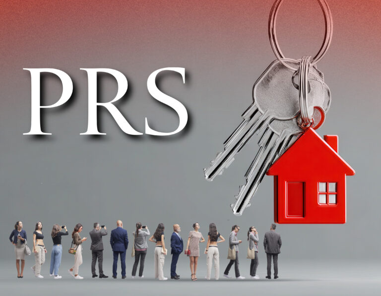 Keys with a red house keychain symbolising private rental sector demand amid rising tenant interest.