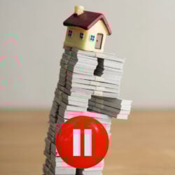 Buy to let mortgage lending plunges as landlords pause investment